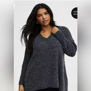 Torrid V-Neck Sharkbite Top 1